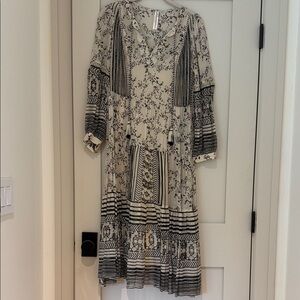 Anthropologie Talulah tiered midi dress size SP